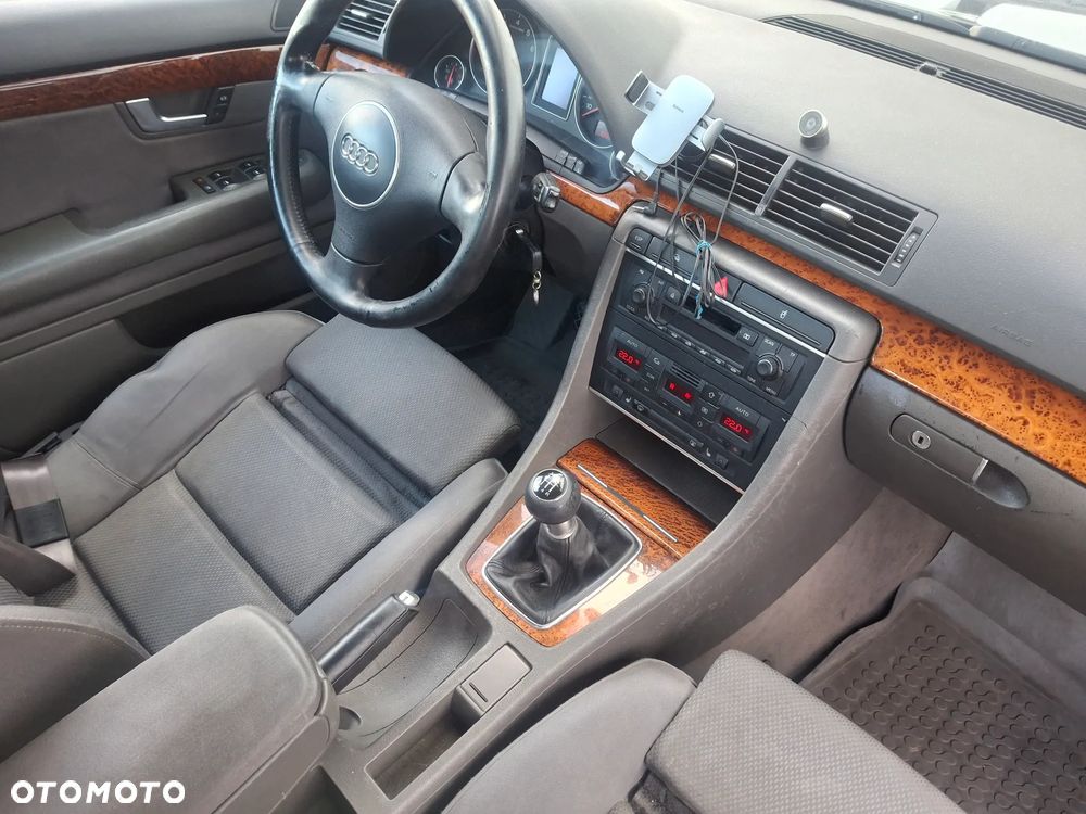 Audi A4 Avant 1.8T - 25