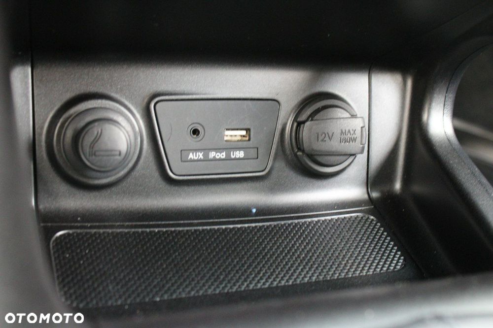 Hyundai ix35 1.6 2WD Fifa World Cup Edition - 30