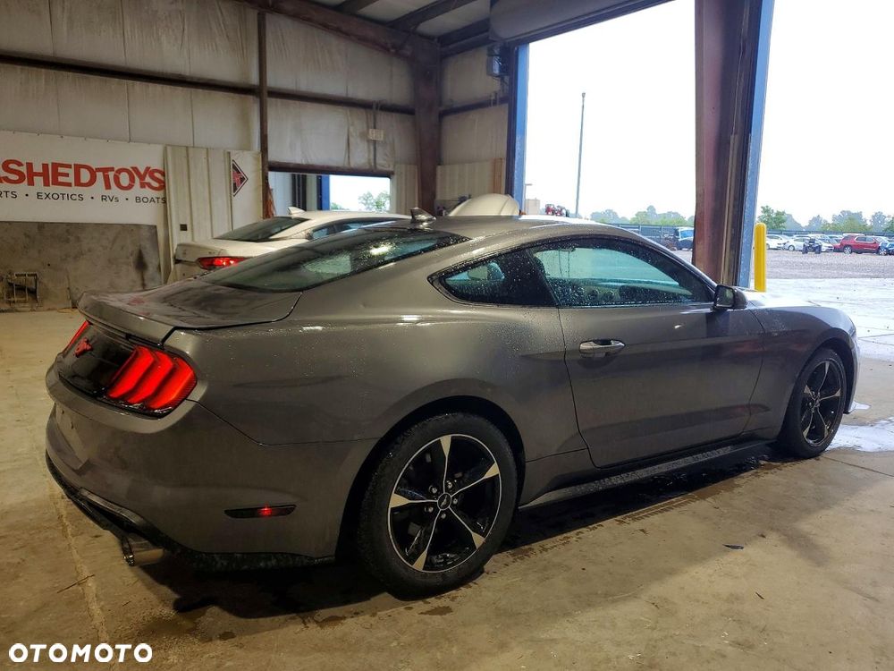 Ford Mustang 2.3 EcoBoost - 4
