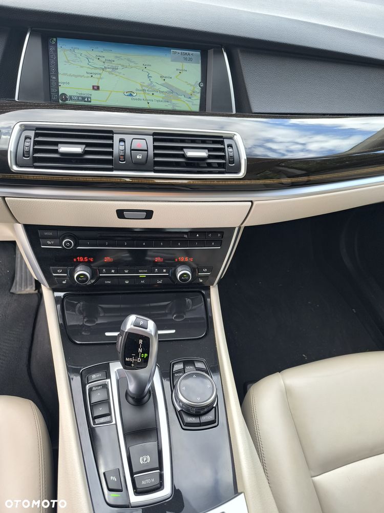 BMW 5GT 520d Gran Turismo Luxury Line - 13