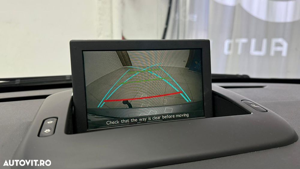 Peugeot 5008 BlueHDI 120 EAT6 Stop & Start Active - 22
