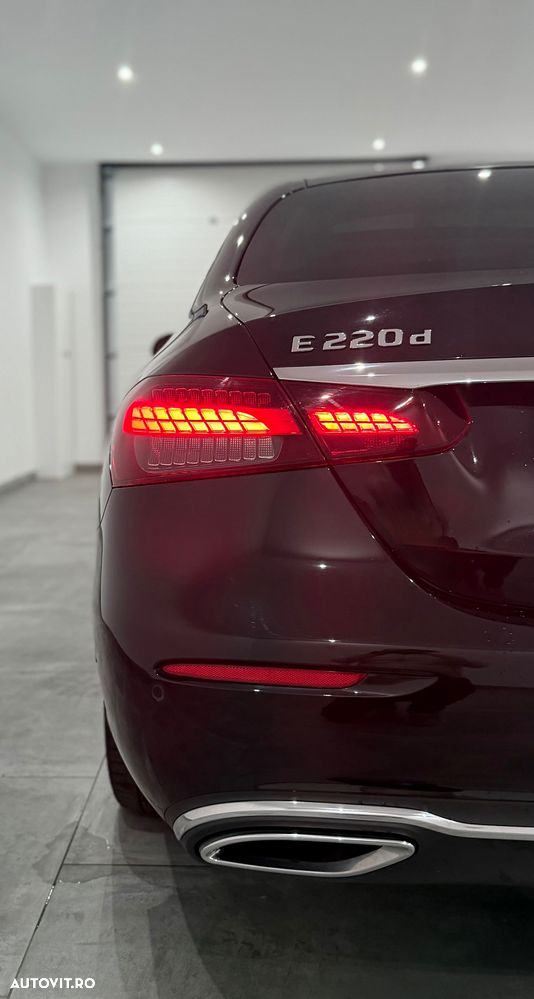 MERCEDES-BENZ E-Class 2022 — imagine 10