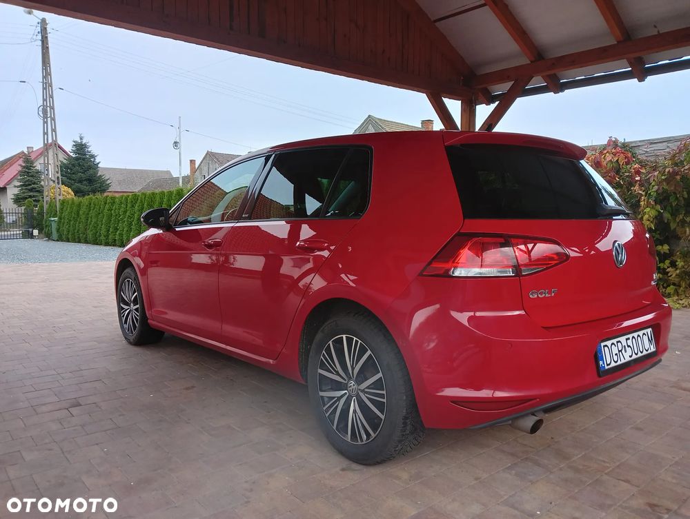 Volkswagen Golf 1.2 TSI BlueMotion Technology Allstar - 8