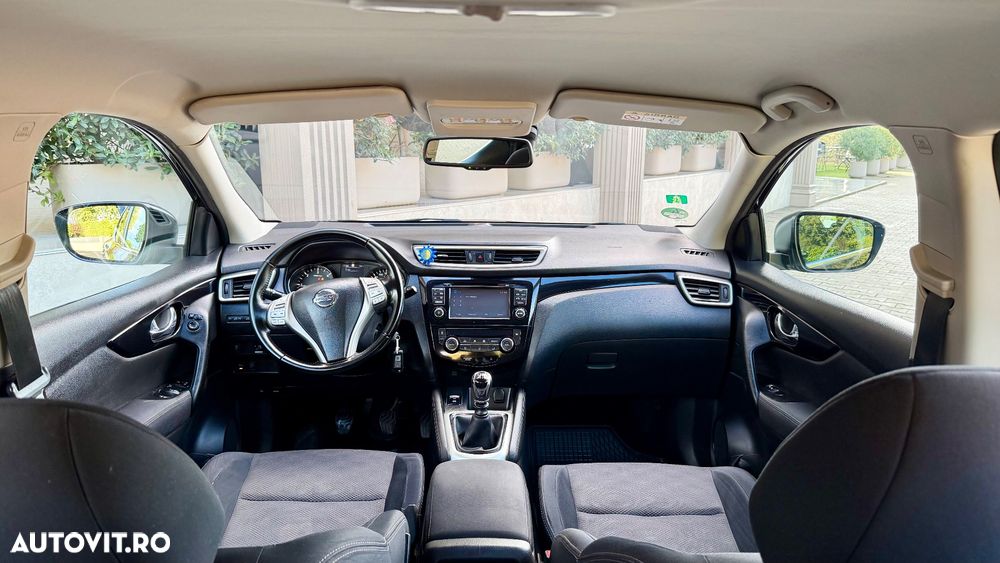 Nissan Qashqai 1.6 DCI TEKNA - 4