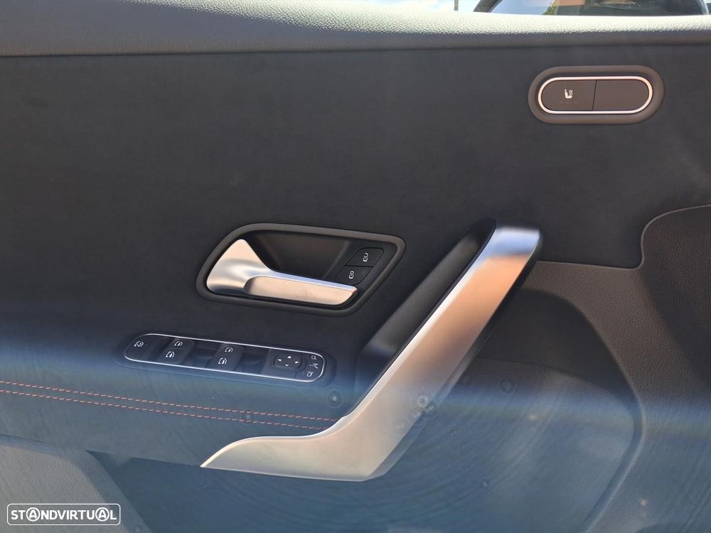 Mercedes-Benz A 180 - 10