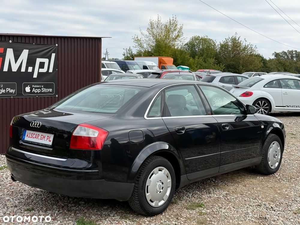 Audi A4 - 8