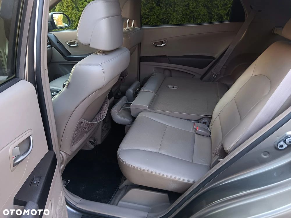 SsangYong/KGM Korando 2.0 E-XDi DPF 4WD Automatik Quartz - 18