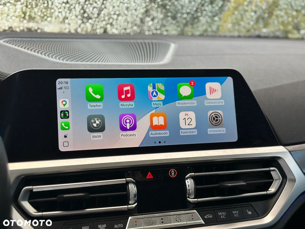 BMW Seria 3 330i M Sport - 14