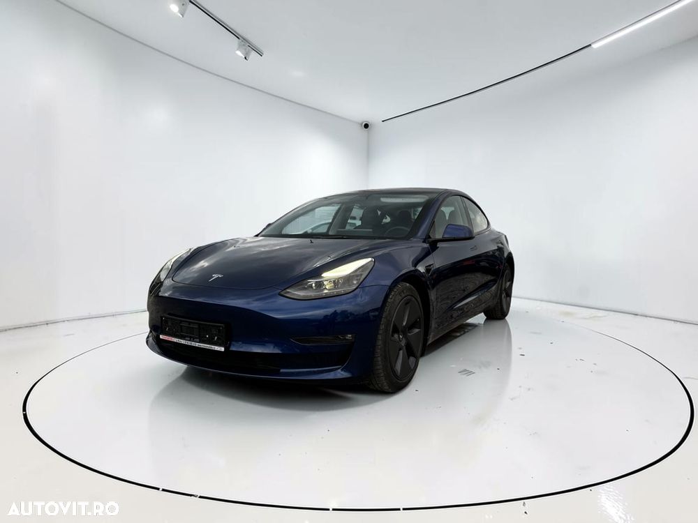 Tesla Model 3 Premium Langstreckenbatterie AWD Dual Motor - 1
