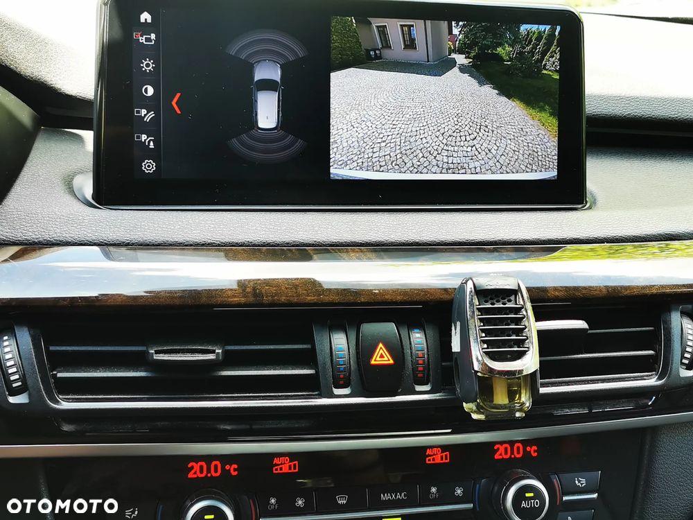 BMW X5 3.5i xDrive - 11