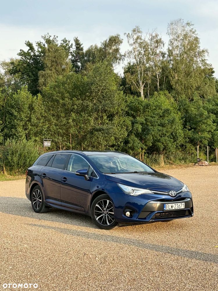 Toyota Avensis 1.8 Premium MS - 2
