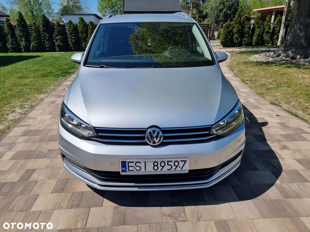 Volkswagen Touran 2.0 TDI SCR Highline - 2