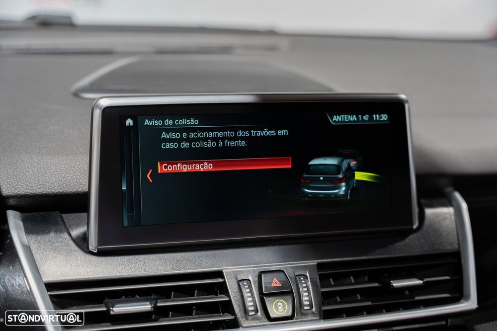BMW 218 Gran Tourer d 7L Line Sport Auto - 31
