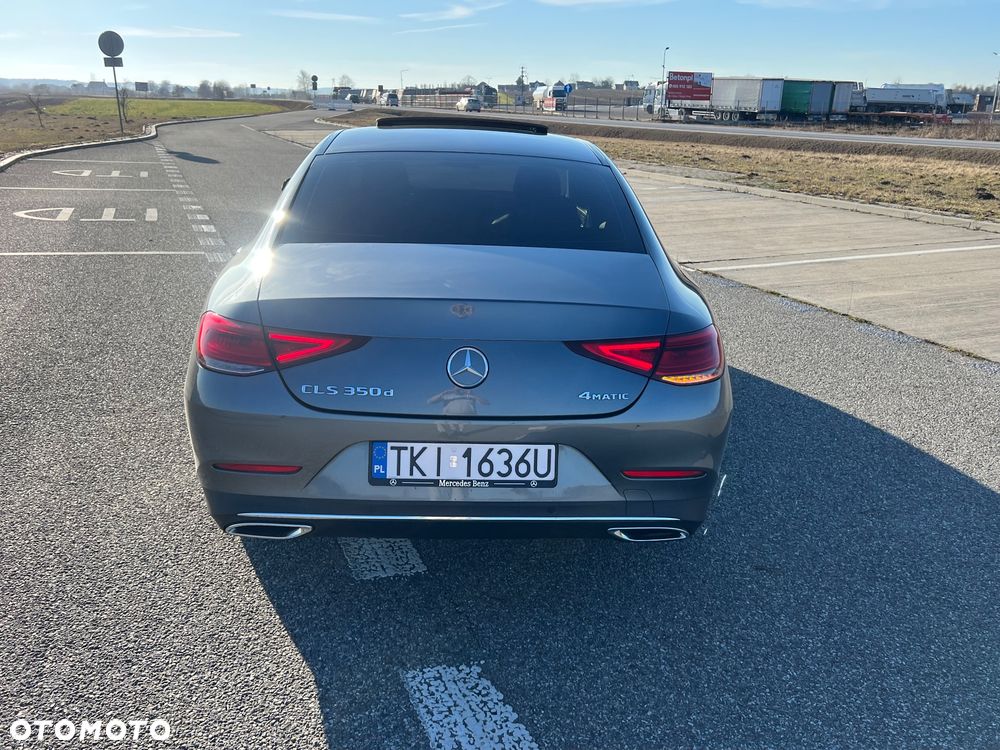 Mercedes-Benz CLS - 11