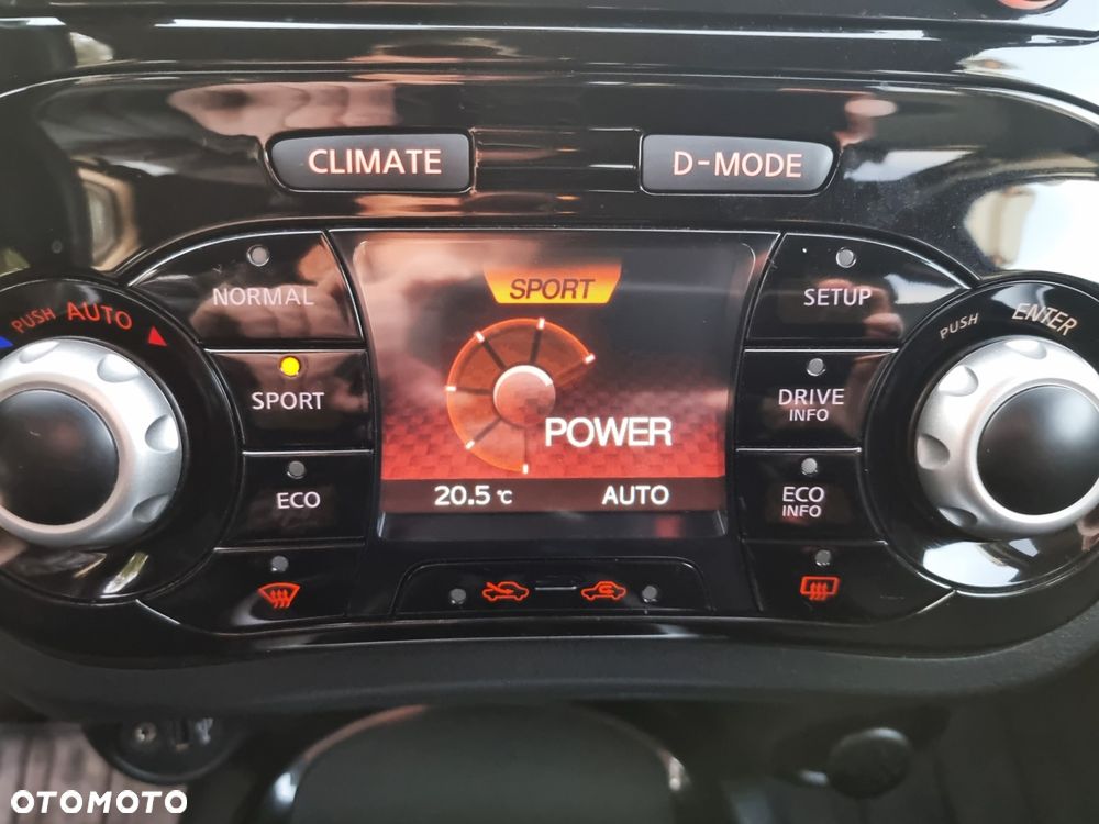 Nissan Juke 1.6 N-Connecta - 23