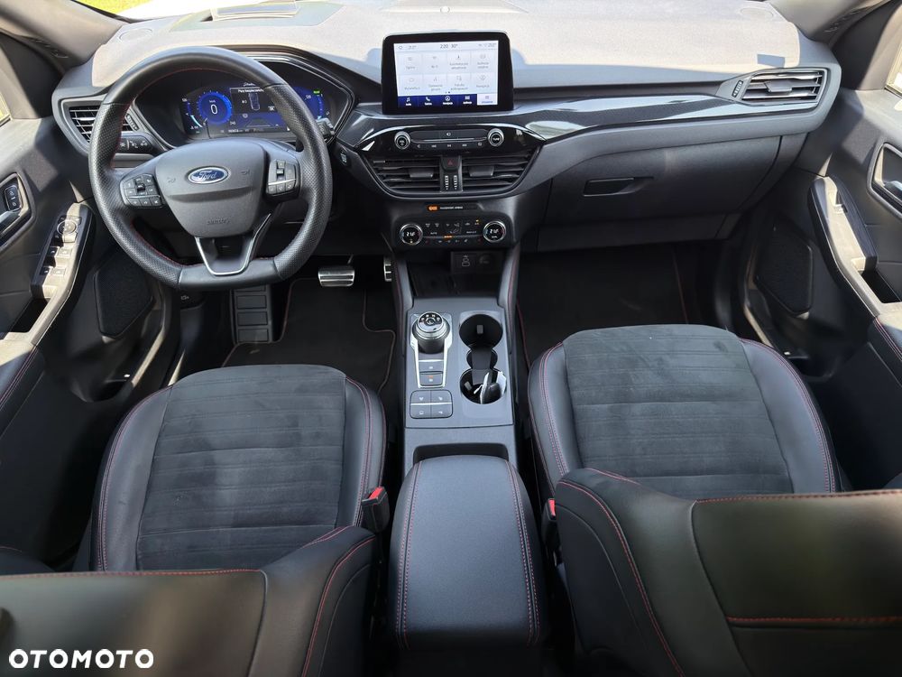 Ford Kuga 2.5 Duratec FHEV 4x4 ST-LINE X - 29