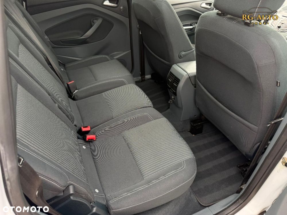 Ford C-MAX - 22
