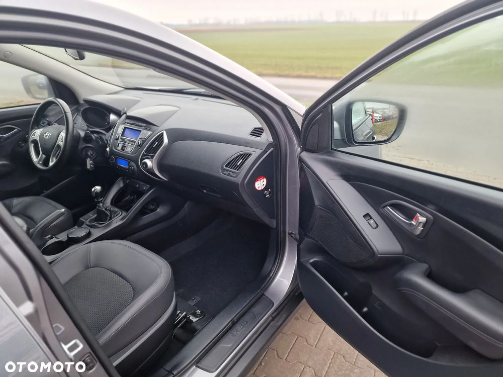 Hyundai ix35 2.0 CRDi 4WD Premium - 26