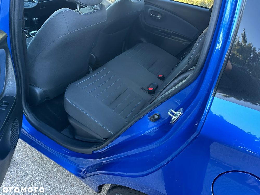 Toyota Yaris Hybrid 1.5 VVT-i Style - 11