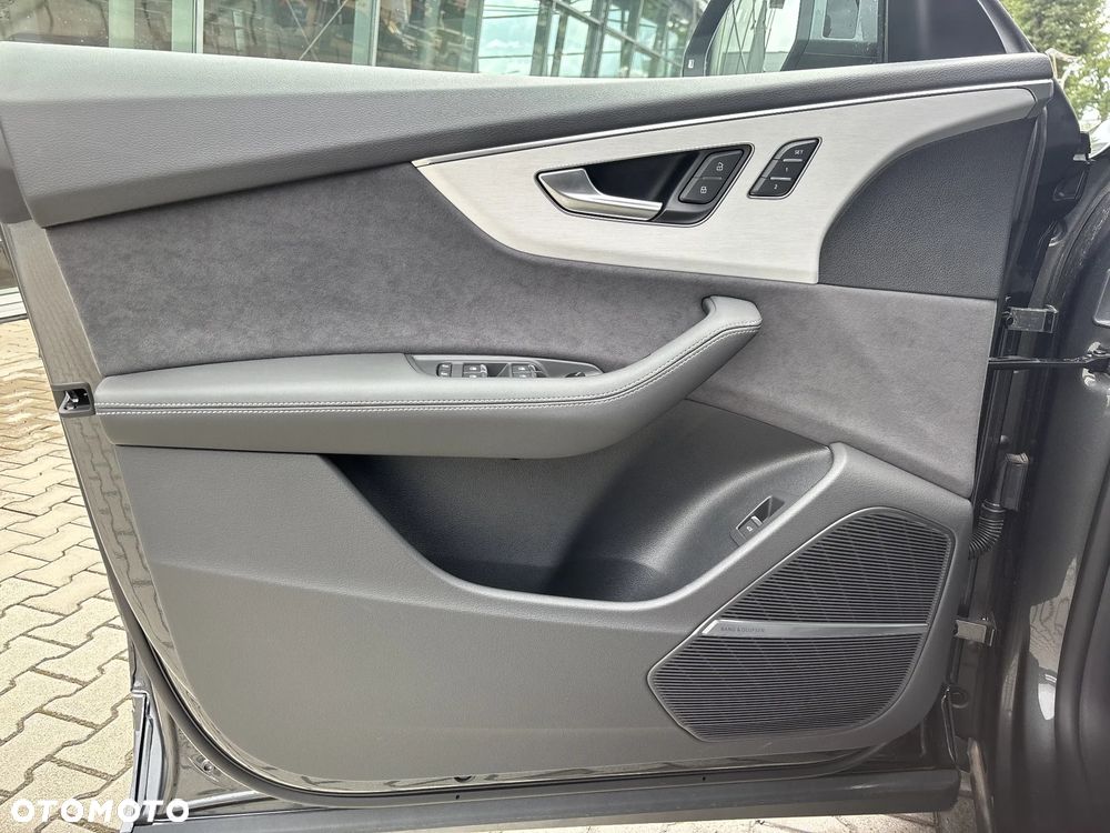 Audi Q8 TDI mHEV 210 kW Quattro Tiptronic - 20