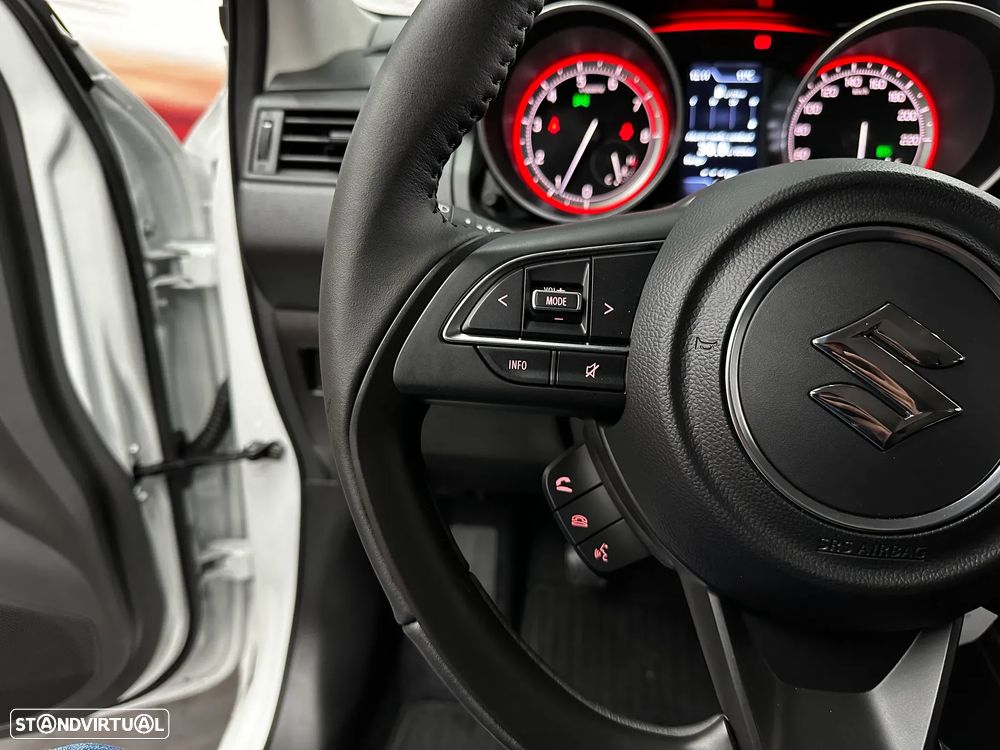 Suzuki Swift 1.2 Mild Hybrid GLX - 19