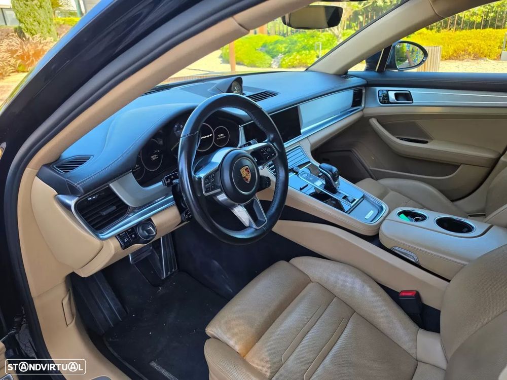 Porsche Panamera Sport Turismo 4 E-Hybrid Platinum Edition - 8