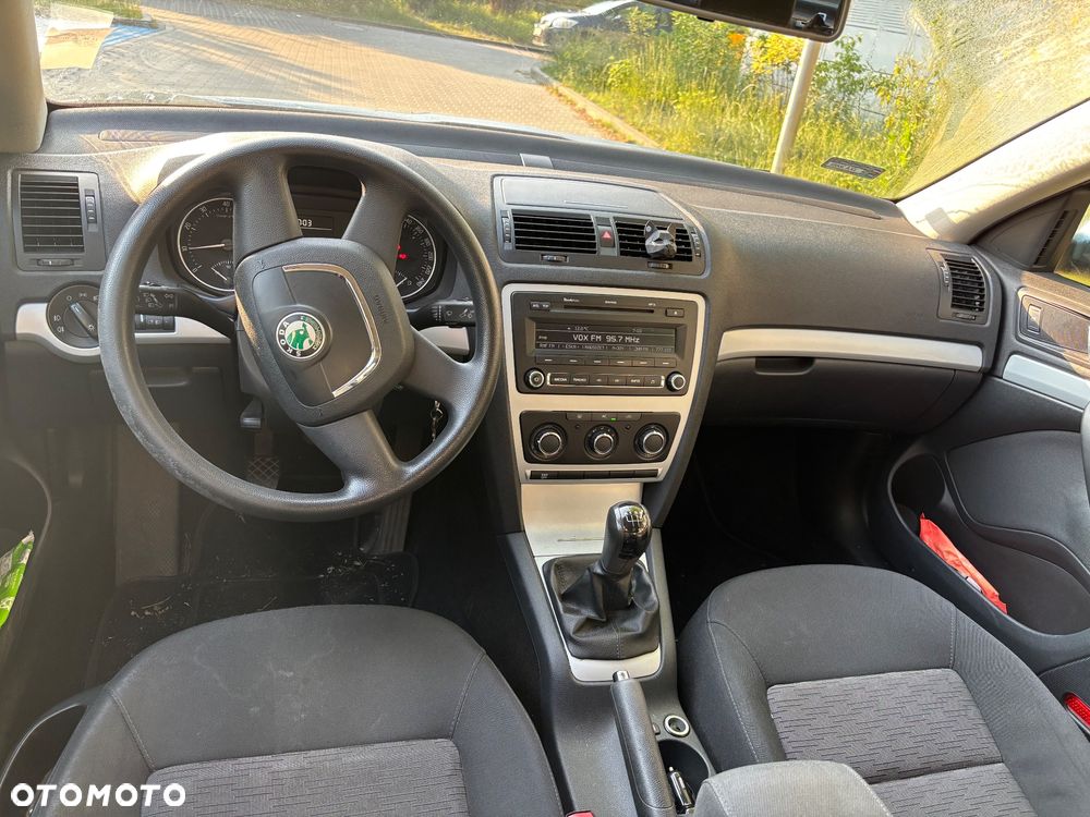 Skoda Octavia 1.6 IMPULS EDITION - 7