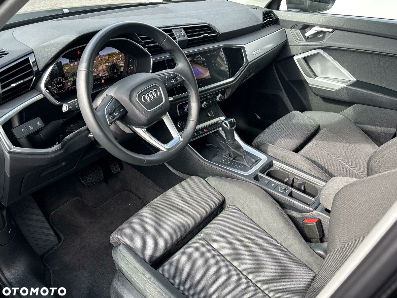Audi Q3 - 17
