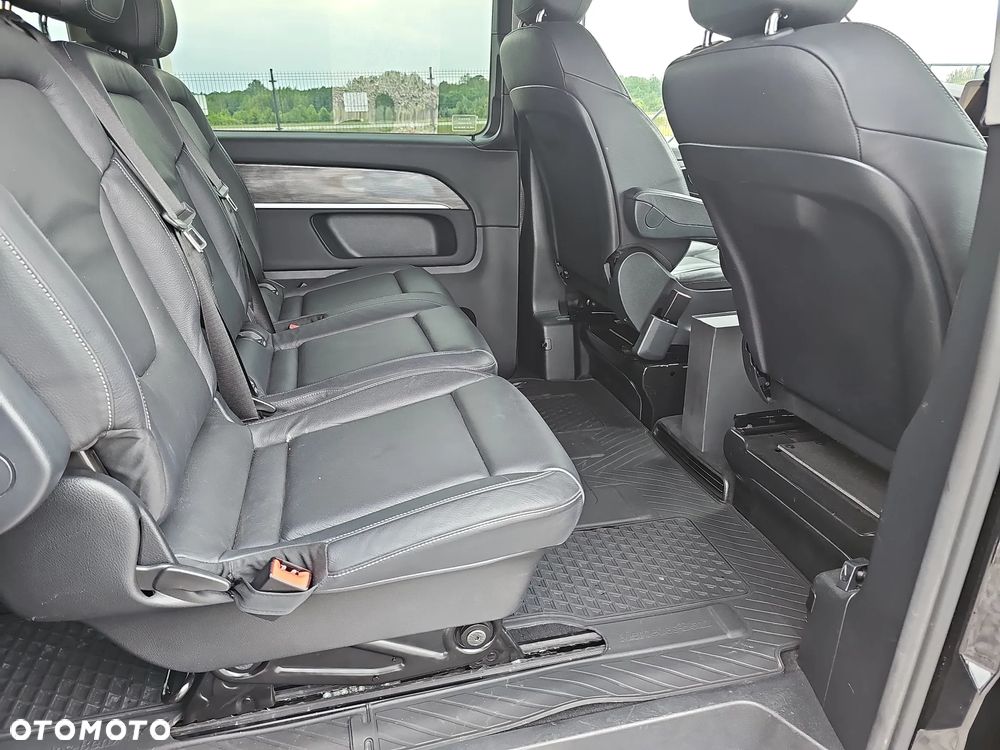 Mercedes-Benz Klasa V 300 d 4-Matic 9G-Tronic (ekstra d³) - 22
