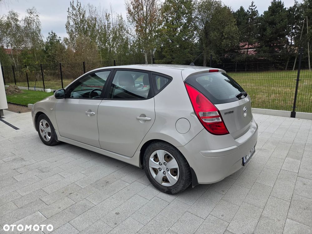 Hyundai i30 1.6 CRDi Comfort - 9