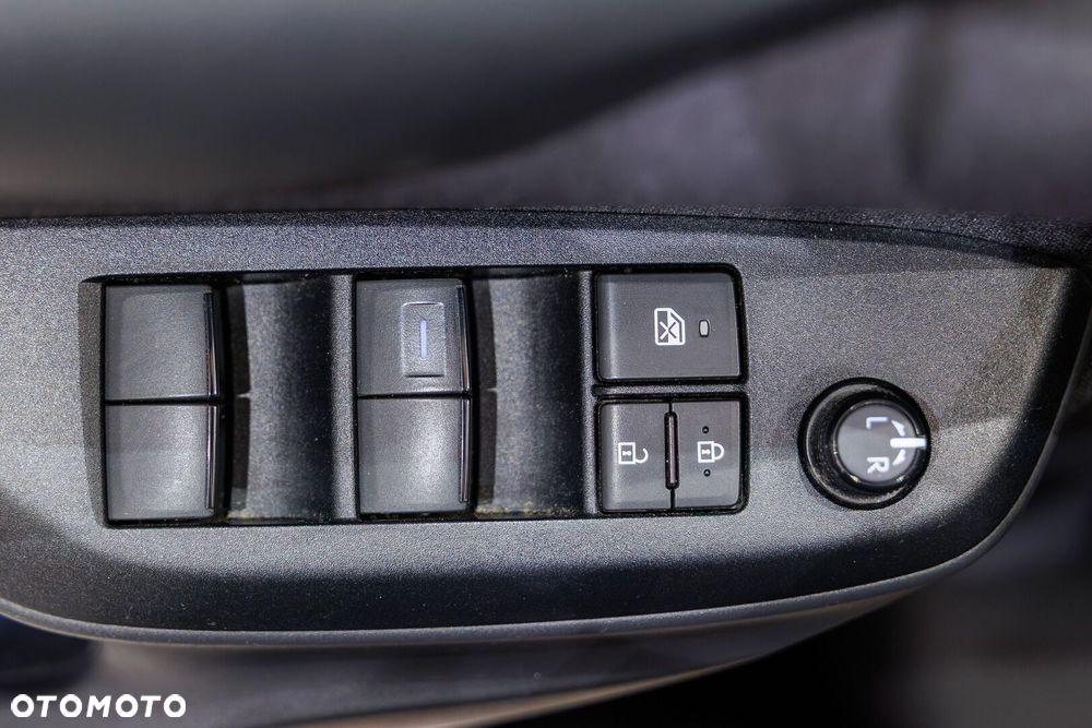 Toyota Yaris - 34