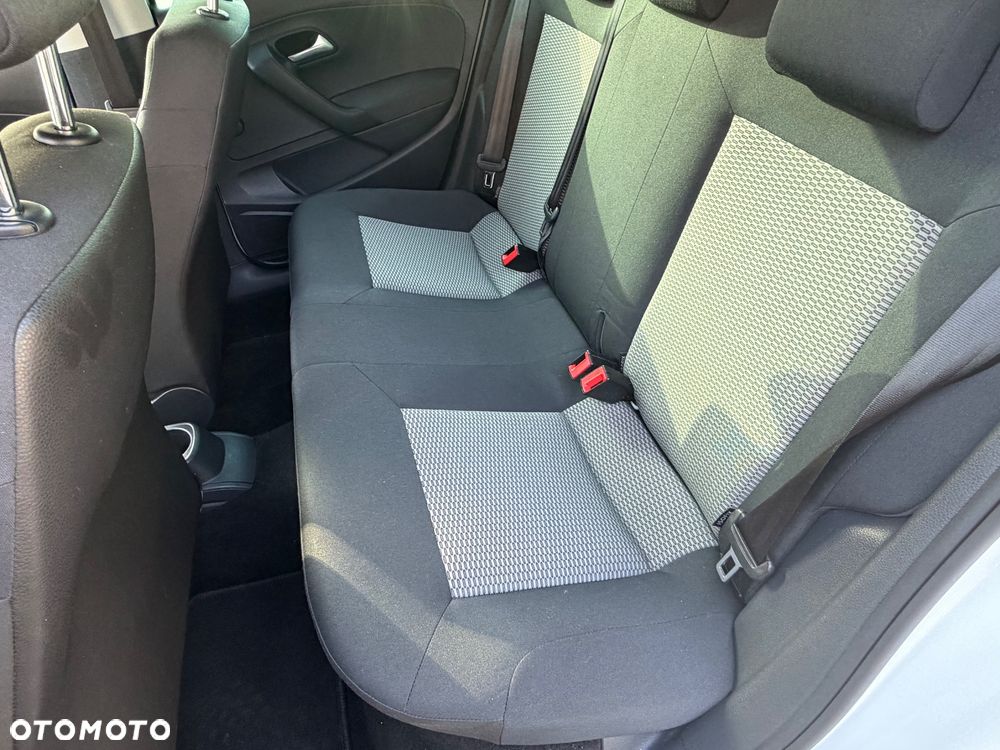 Volkswagen Polo 1.2 TDI Blue Motion - 14