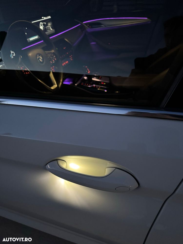 BMW Seria 5 530e Aut. - 21