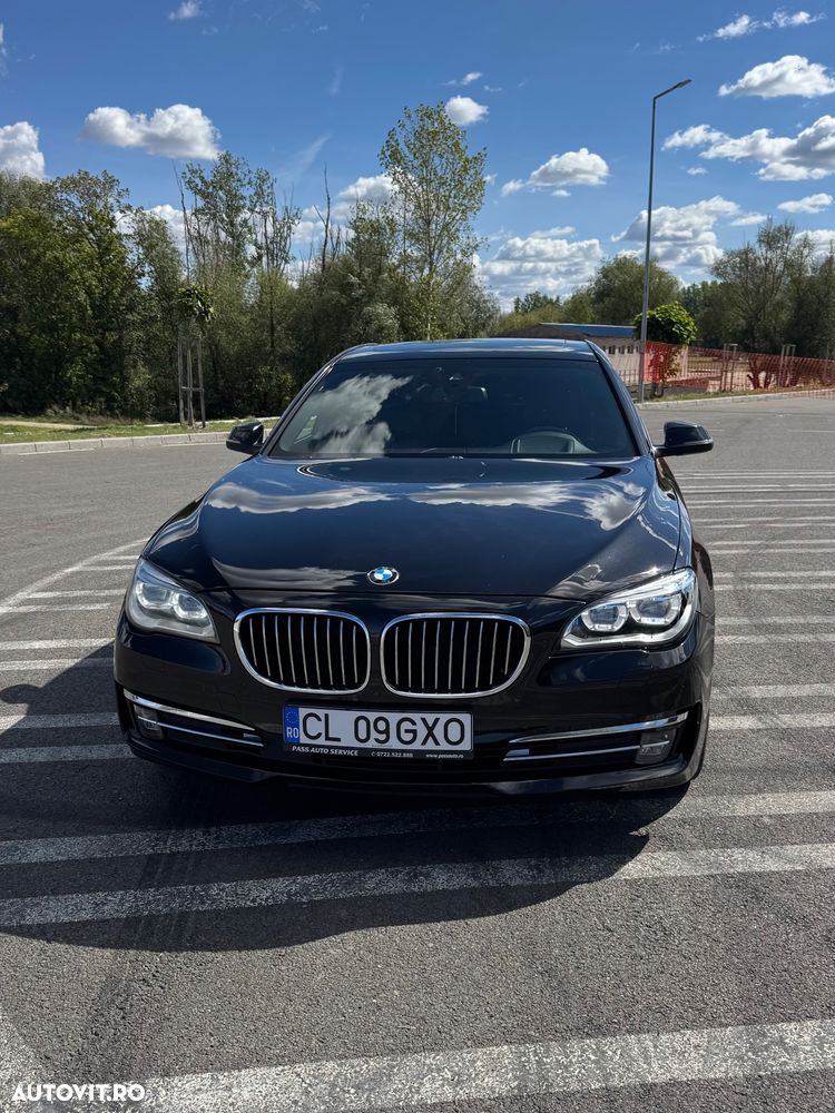BMW Seria 7 730d - 11