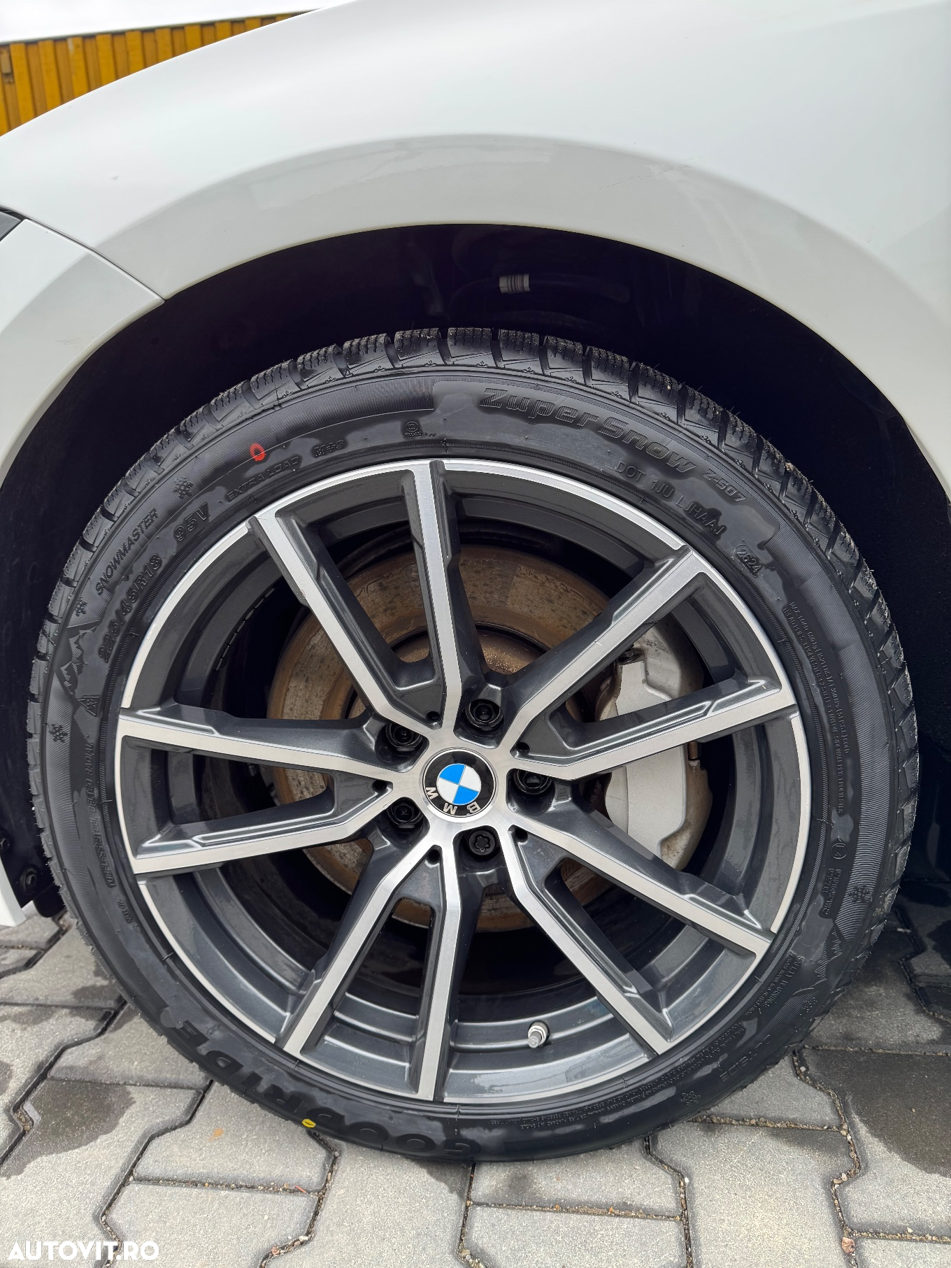 BMW Seria 3 330e Touring Aut. Sport Line - 16