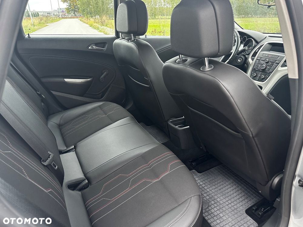 Opel Astra - 11