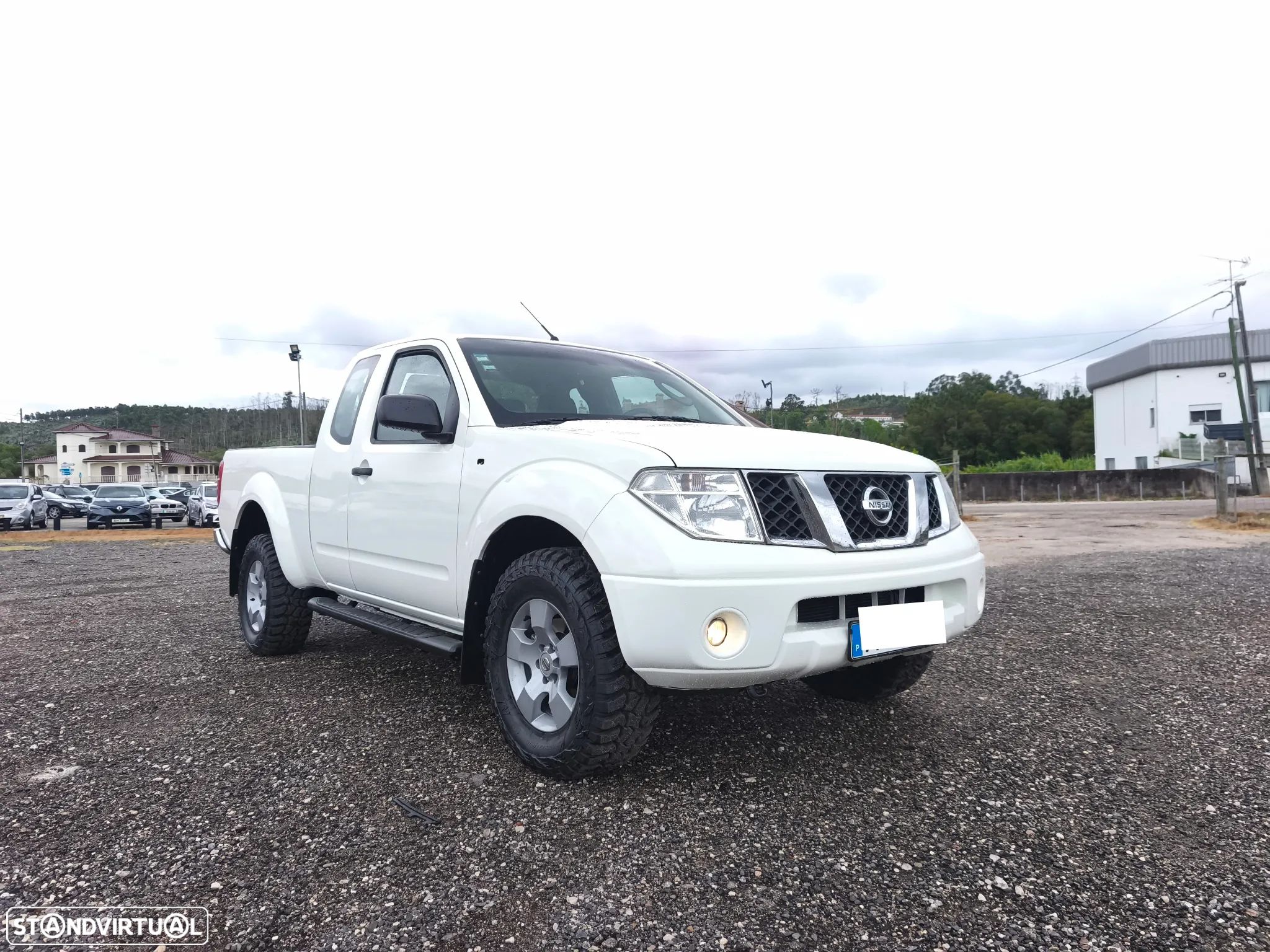Nissan Navara - 1