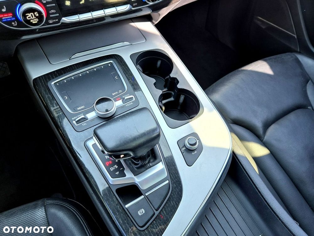 Audi Q7 - 31