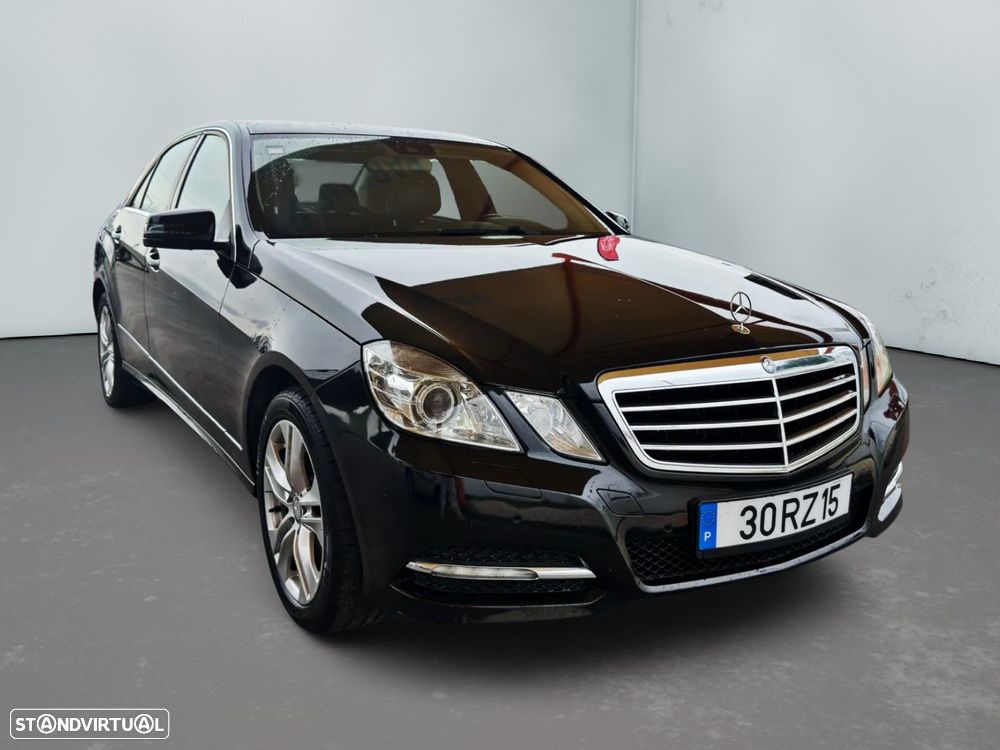 Mercedes-Benz E 300 - 5