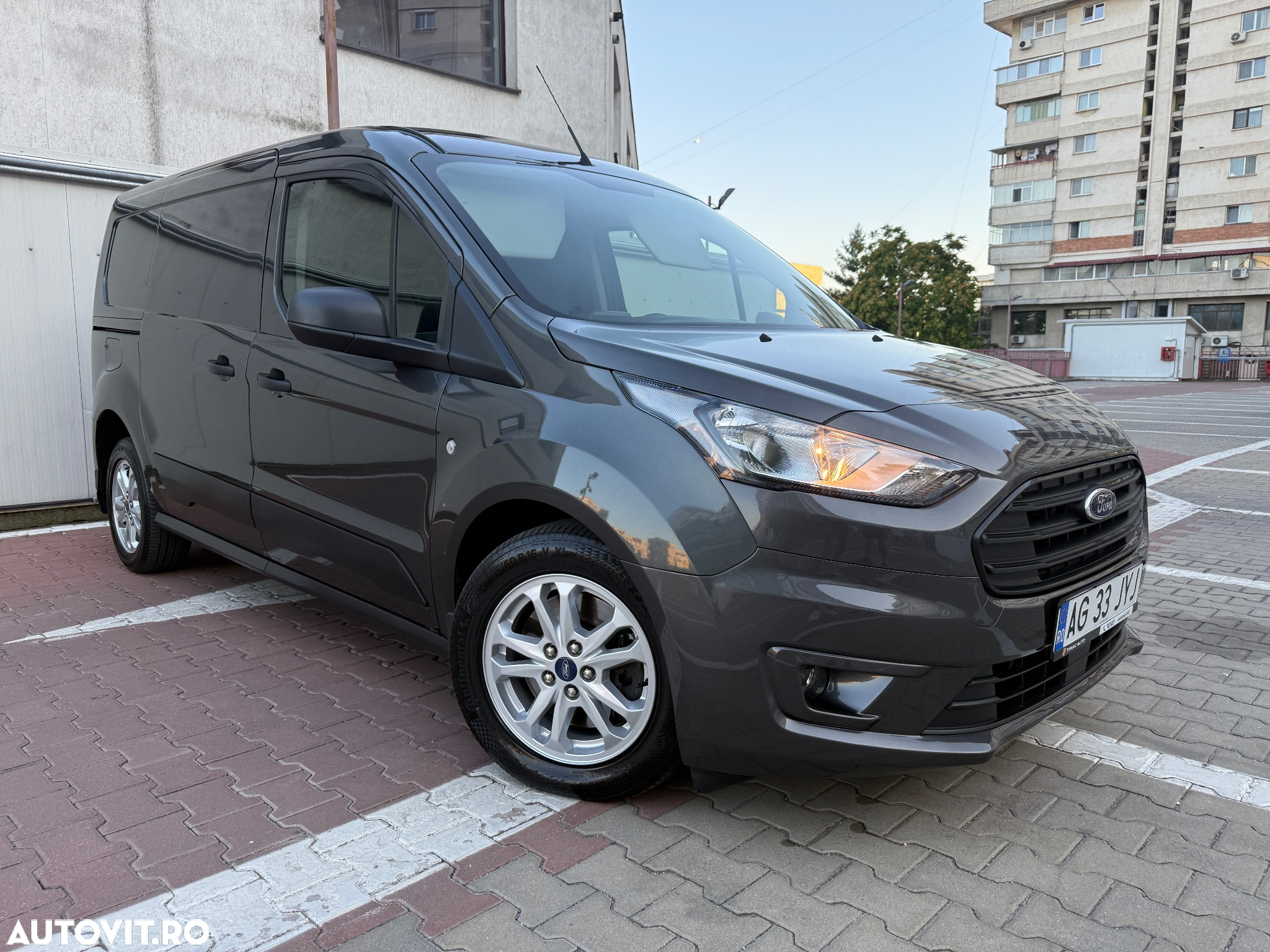 Ford Transit Connect 240 L2 Trend - 2