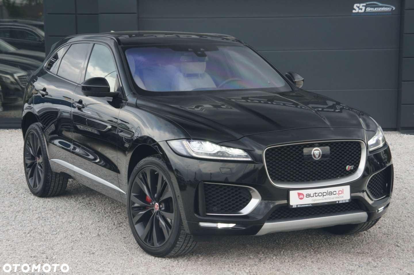 Jaguar F-Pace - 2