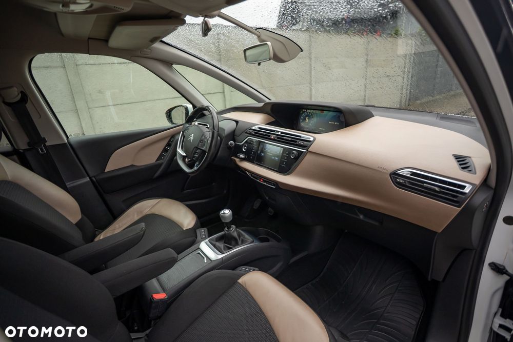 Citroën C4 Grand Picasso 2.0 HDi Exclusive - 26