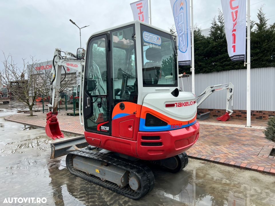Takeuchi Tb 230 - 1