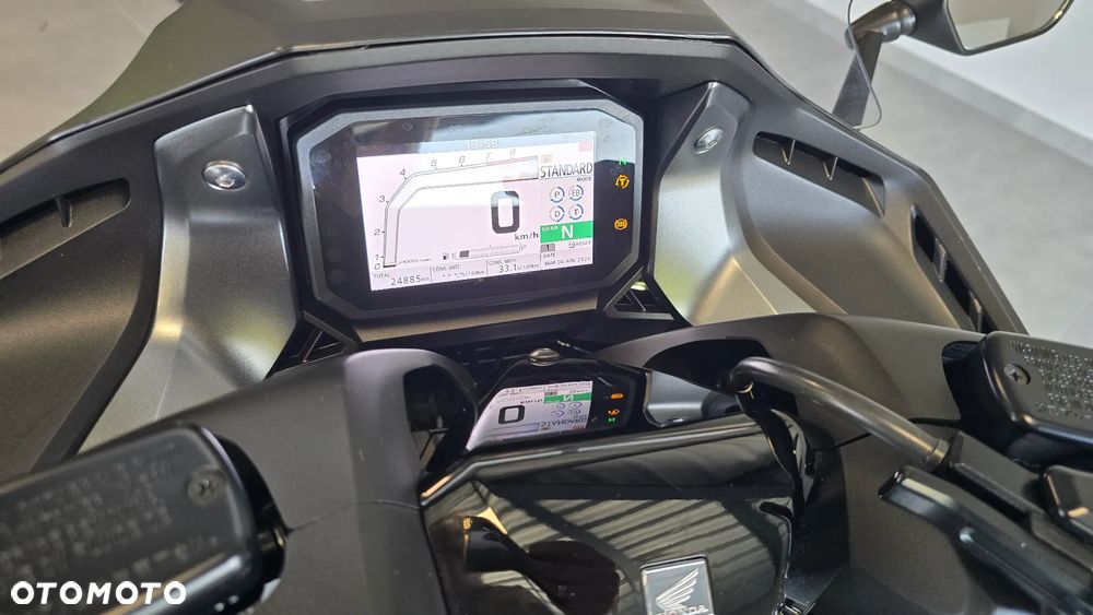 Honda NSS - 27