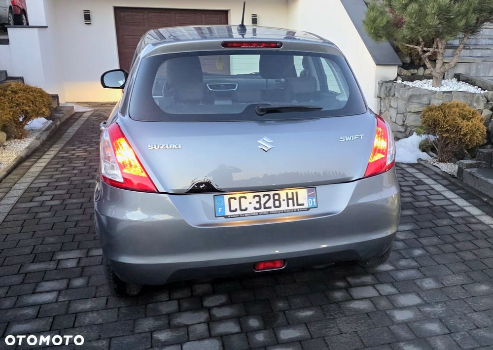 Suzuki Swift 1.2 Premium - 6