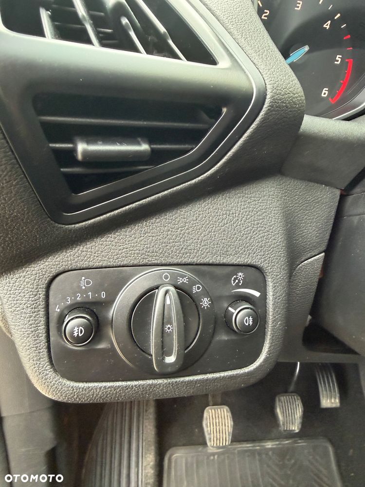 Ford Kuga 2.0 TDCi 2x4 Trend - 31