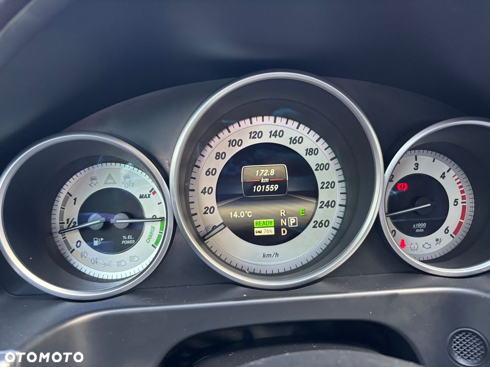 Mercedes-Benz Klasa E 300 BlueTEC HYBRID 7G-TRONIC Avantgarde - 13