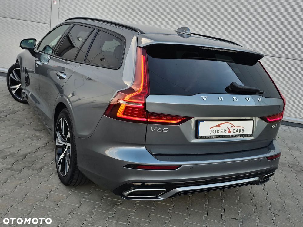 Volvo V60 D3 Geartronic R-Design - 17