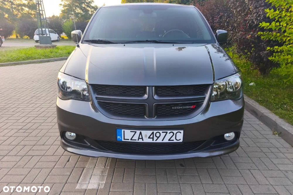 Dodge Grand Caravan 3.6 R/T - 7