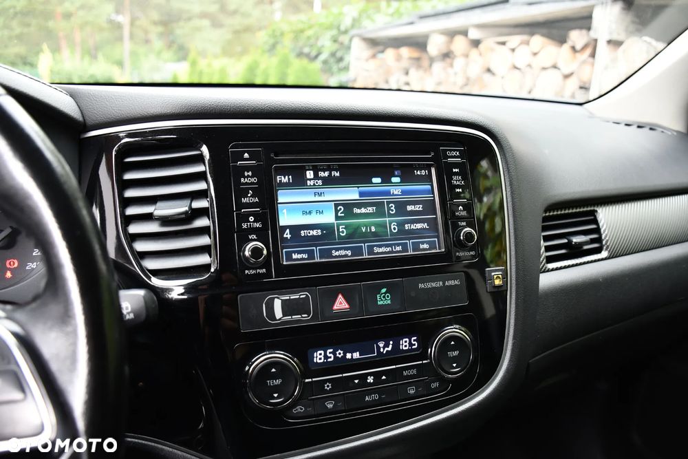Mitsubishi Outlander - 13